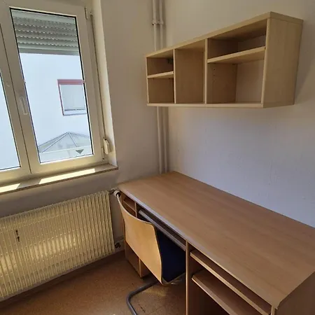 Citynahe 3,5-zi-whg Mit Balkon