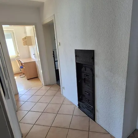 דירה Citynahe 3,5-zi-whg Mit Balkon *